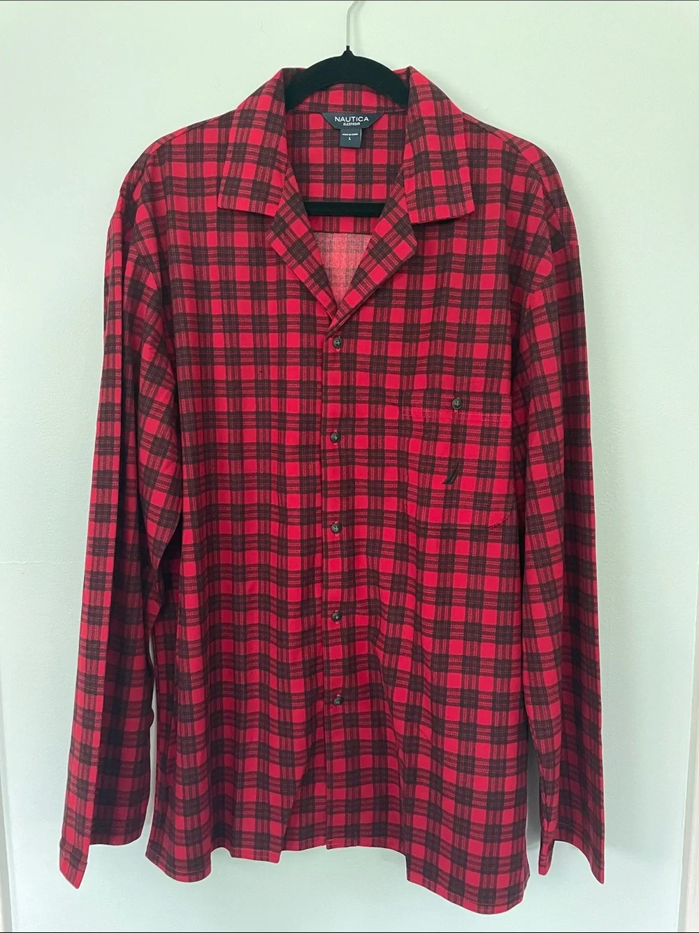Nautica Red and Navy Plaid Men’s Pajama Set Size L